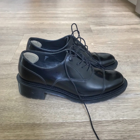 dr martens henrietta